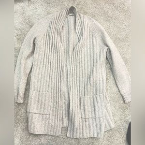 🩶Grey Gap Sweater🩶